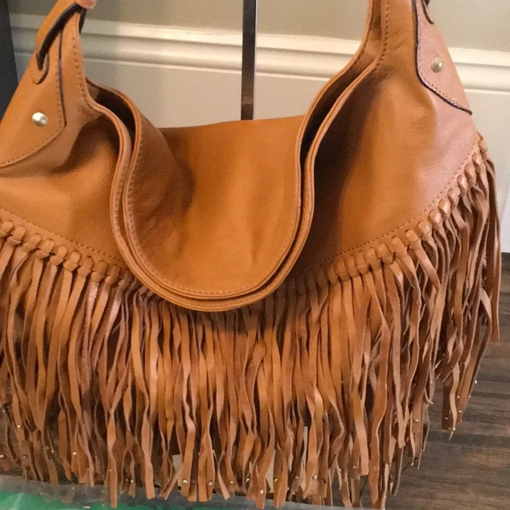 OrYANY NWT Fringe Saddle Brown Leather Shoulder Bag W/Dustbag - Picture 3 of 8